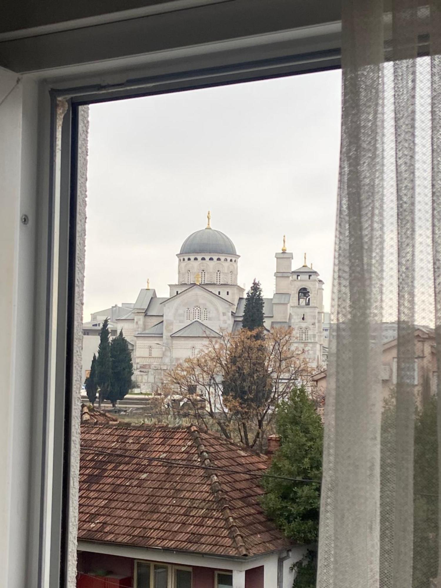 Ana'S 2 Bedrooms Lovely Flat Подгорица Екстериор снимка